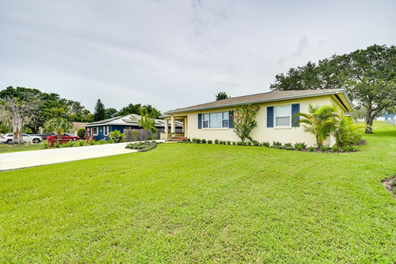 Sunny Lake Wales Getaway - 1 Mi To Downtown Экстерьер фото